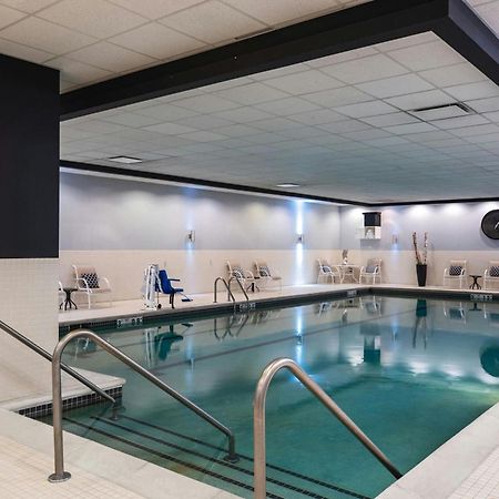 Renaissance Chicago O'Hare Suites Hotel Rosemont Exterior foto